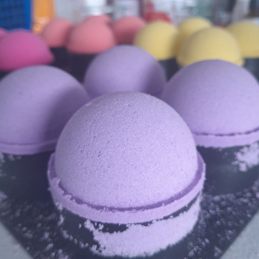 Lavender Bath Bomb Gift Box - Gift of Relaxation