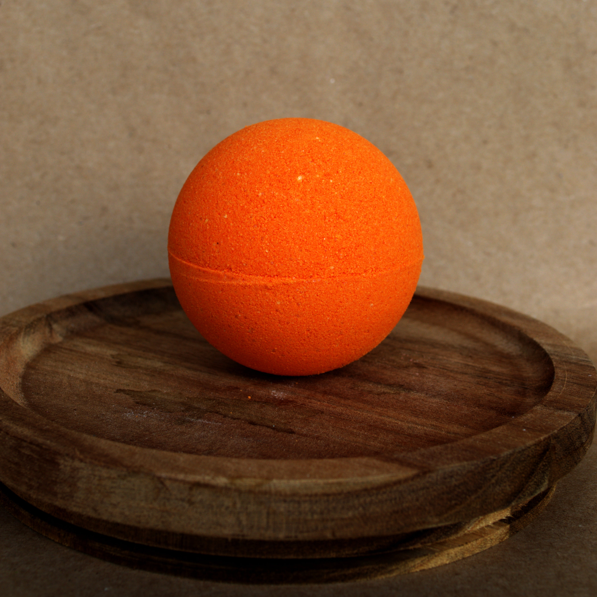 Sandalwood Bath Bomb with Organic Coconut Oil