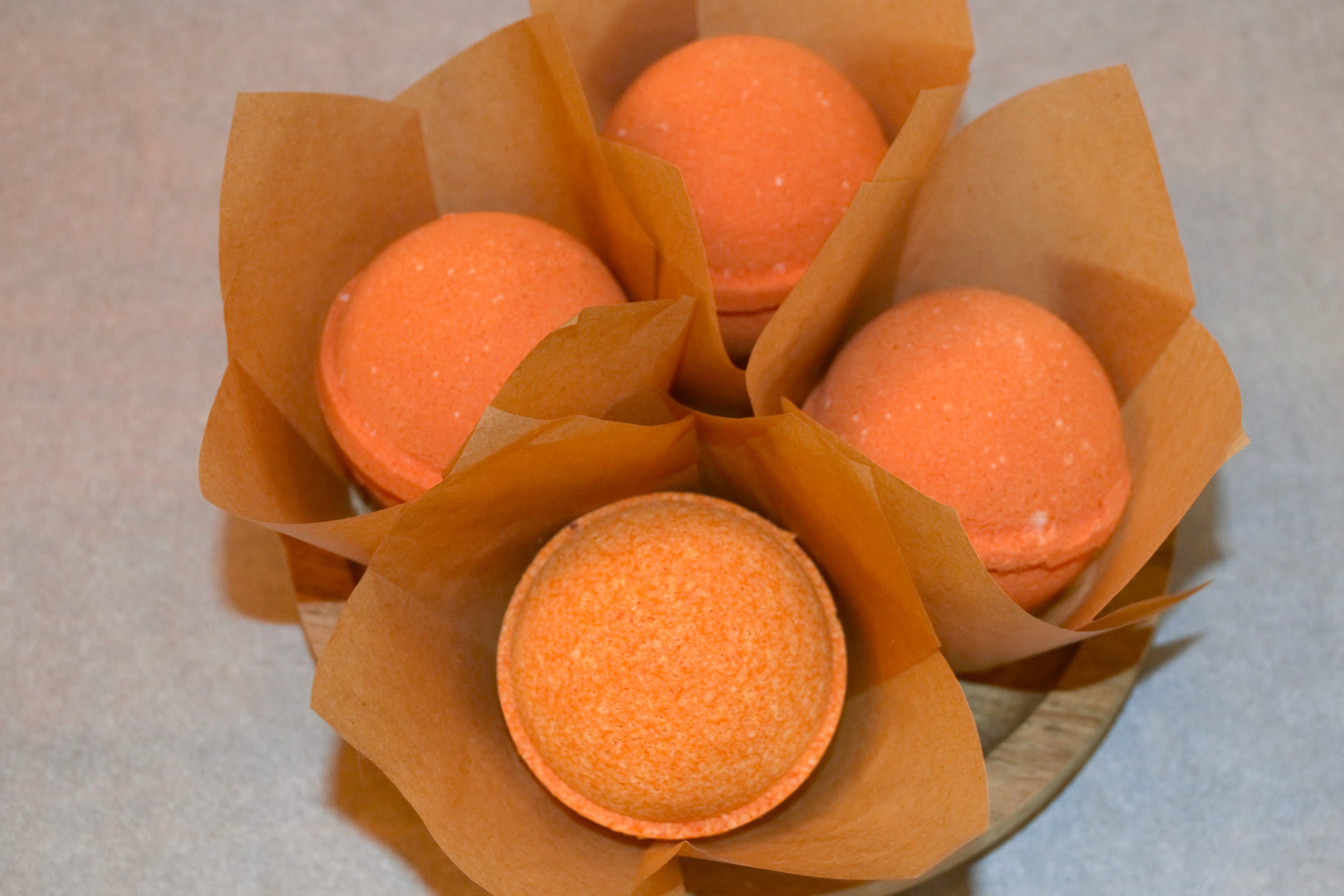 Signature Sandalwood & Coconut Bath Bomb